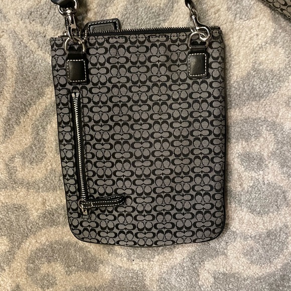 Authentic Coach crossbody bag and small makeup case - Picture 2 of 2